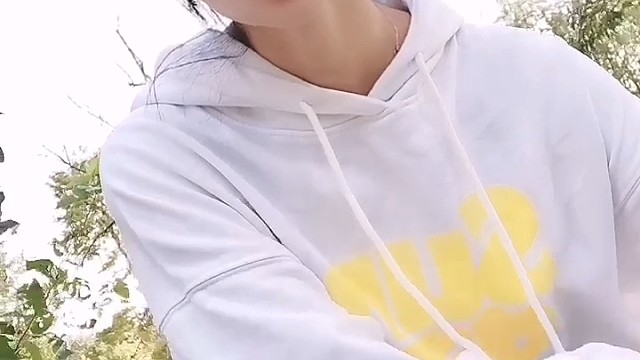 户外拍摄大长腿