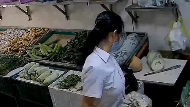 为了三块钱蘑菇丢了三圈人