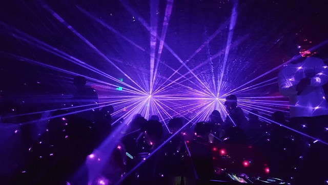 安逸帅南京2024新年喝酒