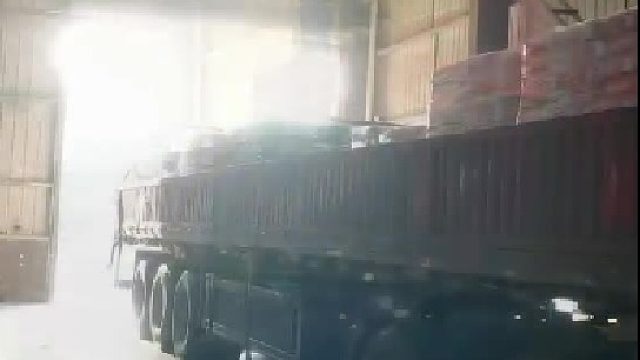 固莱大板瓷砖胶整车发货，整装待发