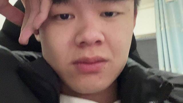 万恶都会哭泣 而且还有声音