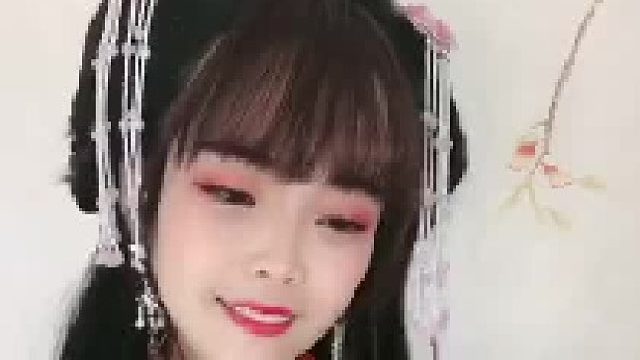 同句话 加一字 一生 一故事！