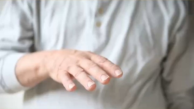 特发性震颤不用慌