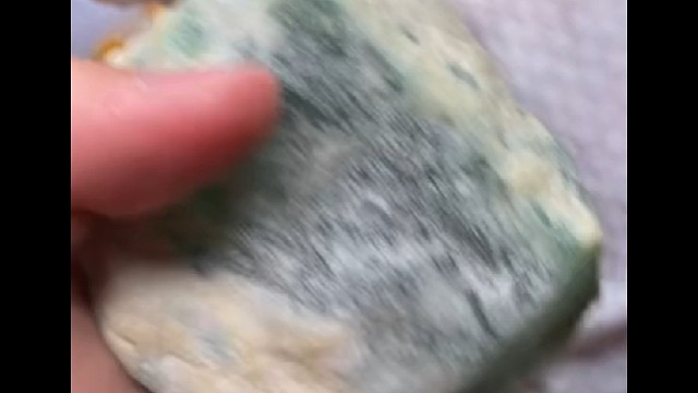 高端翡翠 玻璃种金丝阳绿