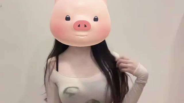 你的女朋友会给你跳吗