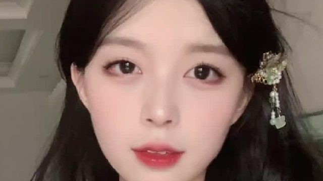 收下我的红玫瑰