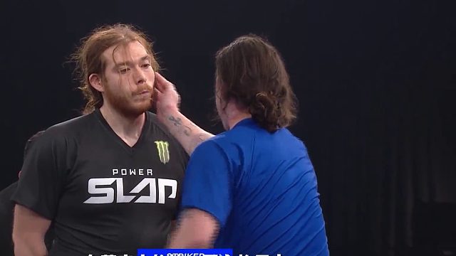 UFC联名扇耳光大赛，比俄罗斯的更加暴力，隔着屏幕都感觉痛 中