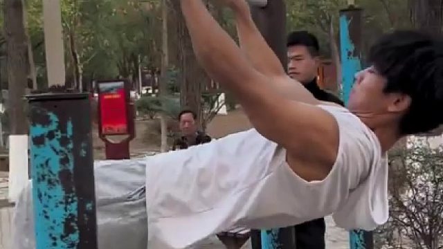 少年有梦不应止于心动，更要付出行动