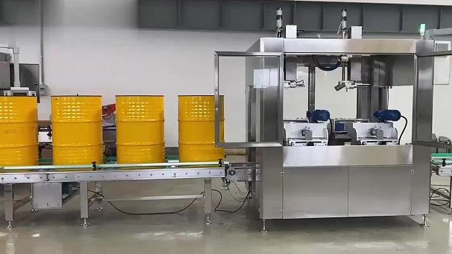 200公斤尿素液体压盖机-称重定量液体压盖机