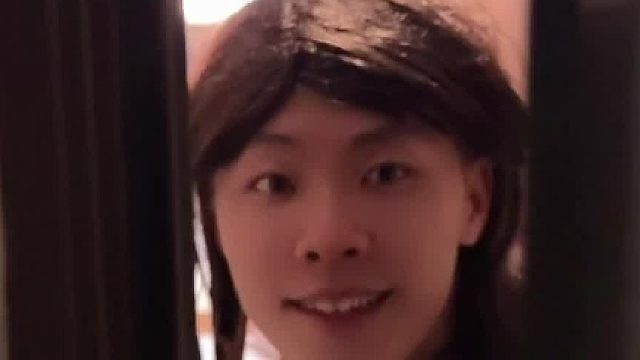 每个人的脸上都有笑容