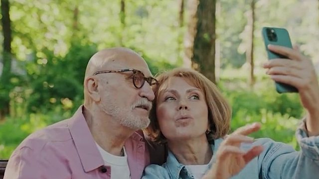 为什么两个人在一起久了，会有夫妻相，其中有何科学依据01