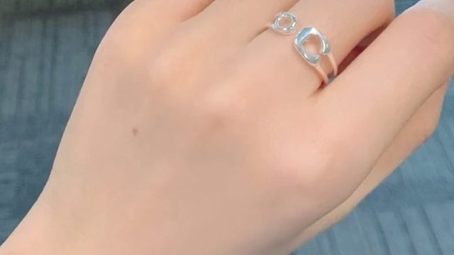 一枚有意义的戒指，微小而伟大的爱