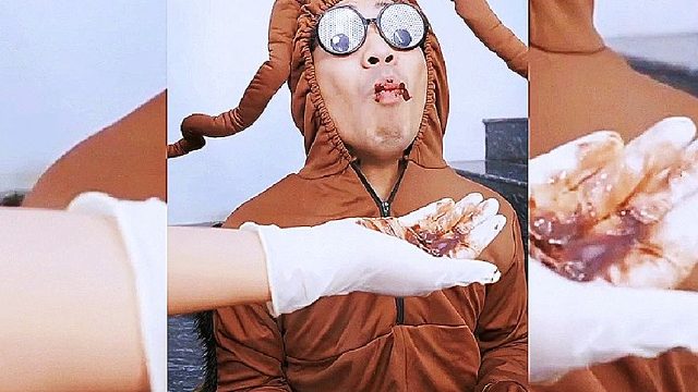 虽然我不是人，但你是真的狗！