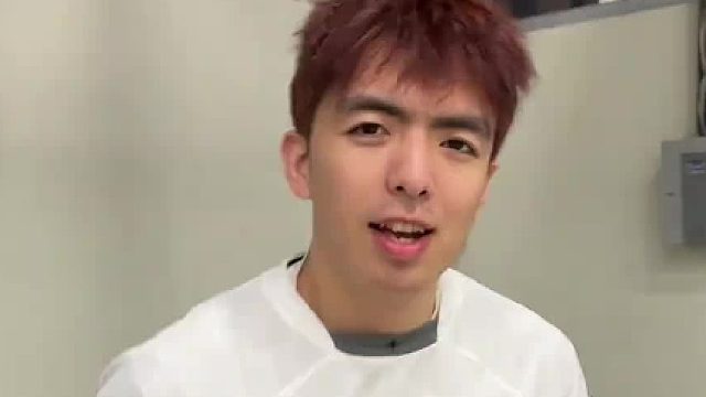 第一招我看了几十遍才看明白，太快了