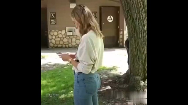 不愿勾起相思不敢出门看月偏偏月