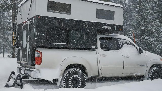 帽子哥的雪天露营是怎样的体验