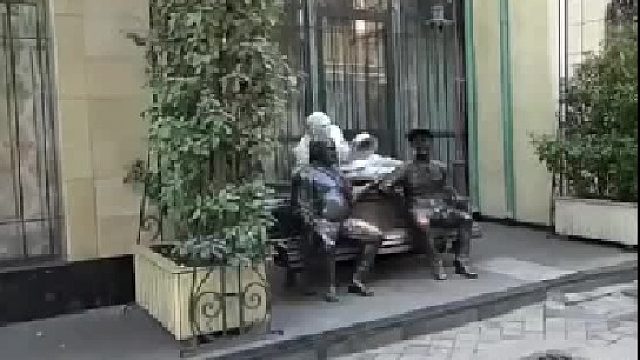 这站一天得给多少？