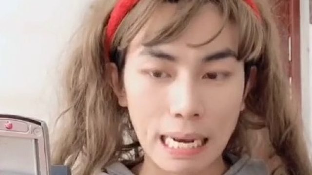 有谁跟我一样是在床上上网课的