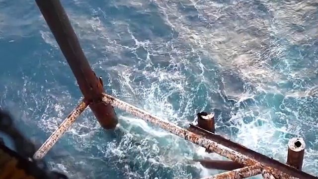 世界上最危险的5大酒店，一翻身就是悬崖，半夜要上厕所怎么办03