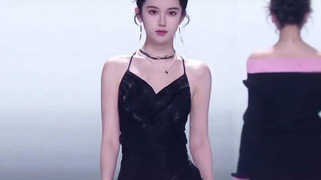 东方美女