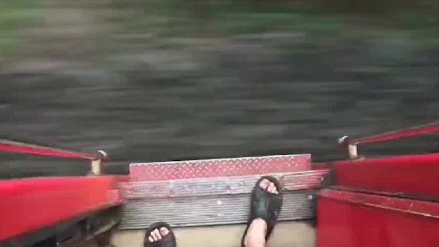 世界上最危险的6条铁路，稍有不慎就葬身山林大海，你都敢坐吗02