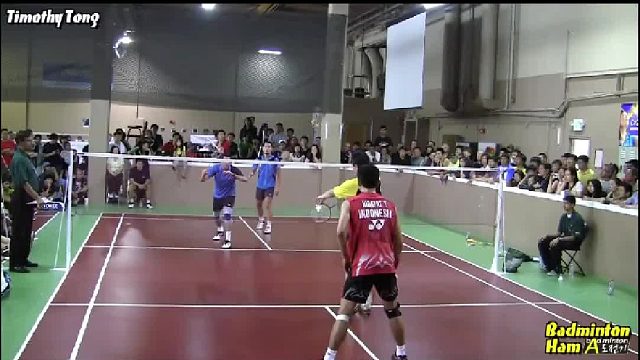 看陶菲克反手打球就是赏心悦目，看着如此丝滑。