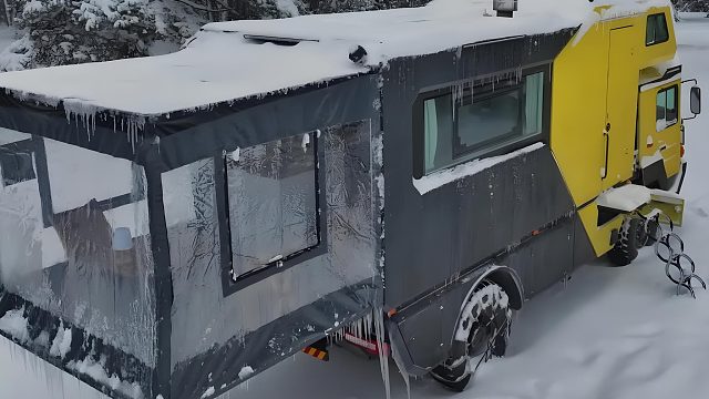 一家三口沉浸式雪天露营体验感满满