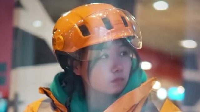 人的一生全靠奋斗，唯有奋斗才能成功。