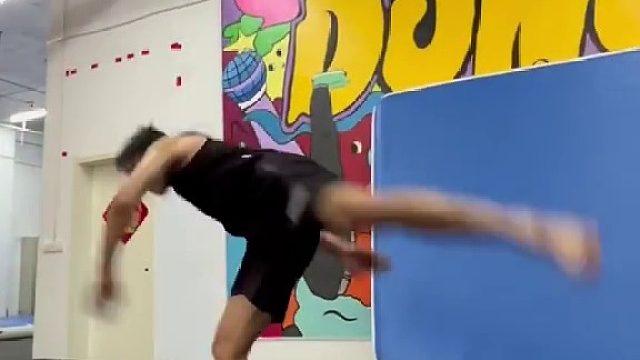 如果帅到你 我只能说一句I'm so sorry