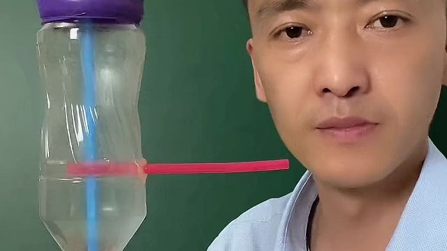 橡皮膜的松紧还要调整，吹出来的声音不太好