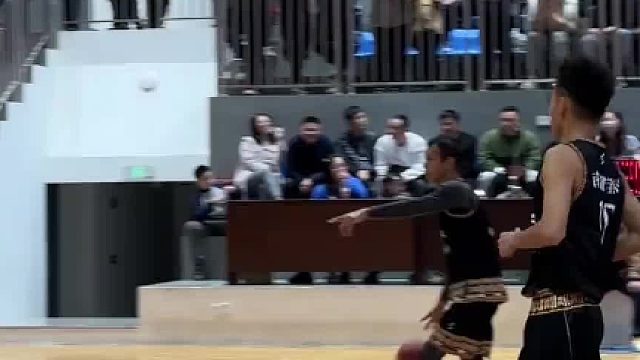 不是盖帽，就是隔扣