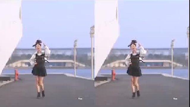 新的裸眼3D来啦！感谢@立体设计师峥嵘 的3D技术支持，看到我走出来了嘛！