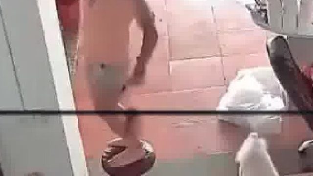 牛人啊，看狗儿们激动的