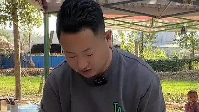 山东大集物价太感人了，拉面3块钱碗，好吃不贵经济实惠