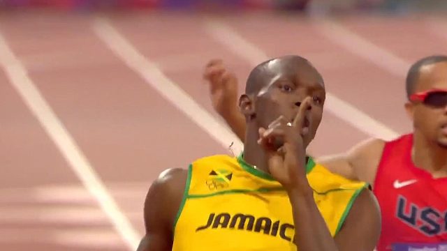 奥运历史首次出现同时卫冕100米200米双料冠军