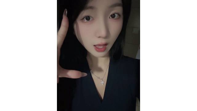 家人们过两天见啦～嘿嘿