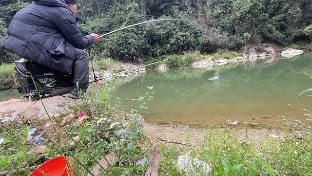 大货就在下一杆加油！