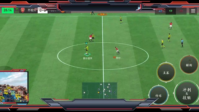 边路发球战术，这种情况是最容易打出小范围配合的，至少更容易推进，中路有相对空当，果断打中路