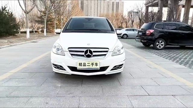 奔驰B200，原装进口，3.5包过户