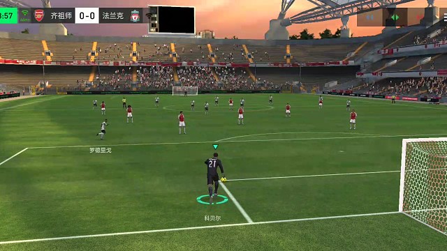 集于多种推进手段 和进攻手段组合的1球=最后中前卫突破分球 单脚拉球 助攻前锋轻松打门成关键中的关键