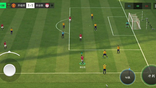 前场压迫 中前卫拦截肋部空间成为最关键的1环=快速形成 攻防转换战 边路来回拉扯 假射闪出传球空间