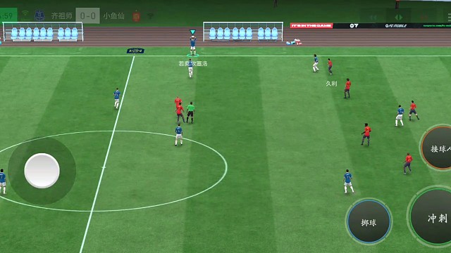 没有明显高于对手的水平 那就从阵型下手=433控对面352。主打边路长传转移调度=战术奏效