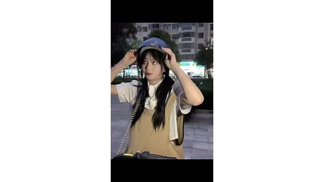 只能做个自我介绍: