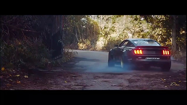 购买二手车时，可以不查出险记录吗？