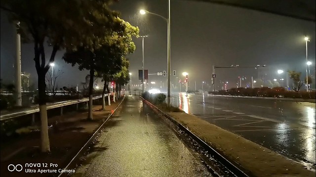 生活雨中