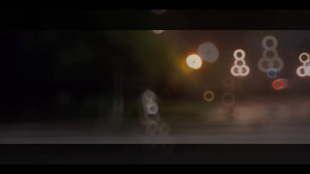 世界先爱了我，我不能不爱它