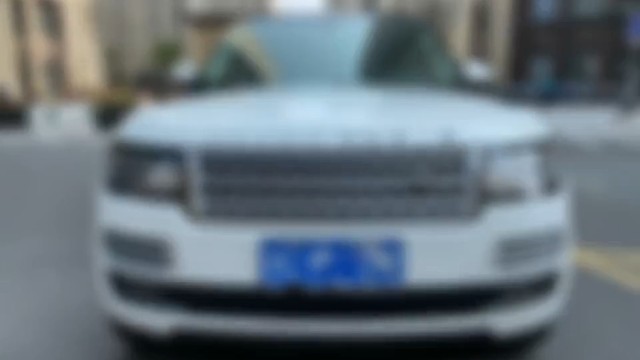 恭喜你成为尊贵的路虎揽胜车主