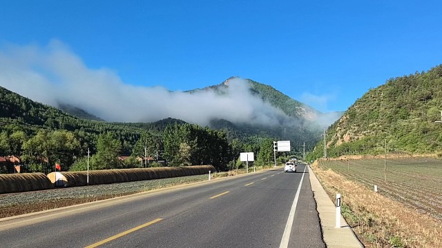 大山里面溜达一圈