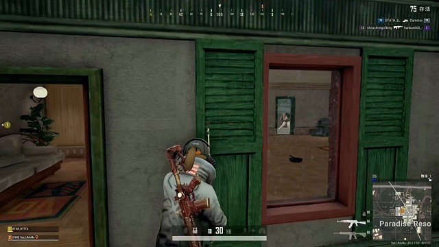 人家都是开挂被锤，我这是没开被人锤