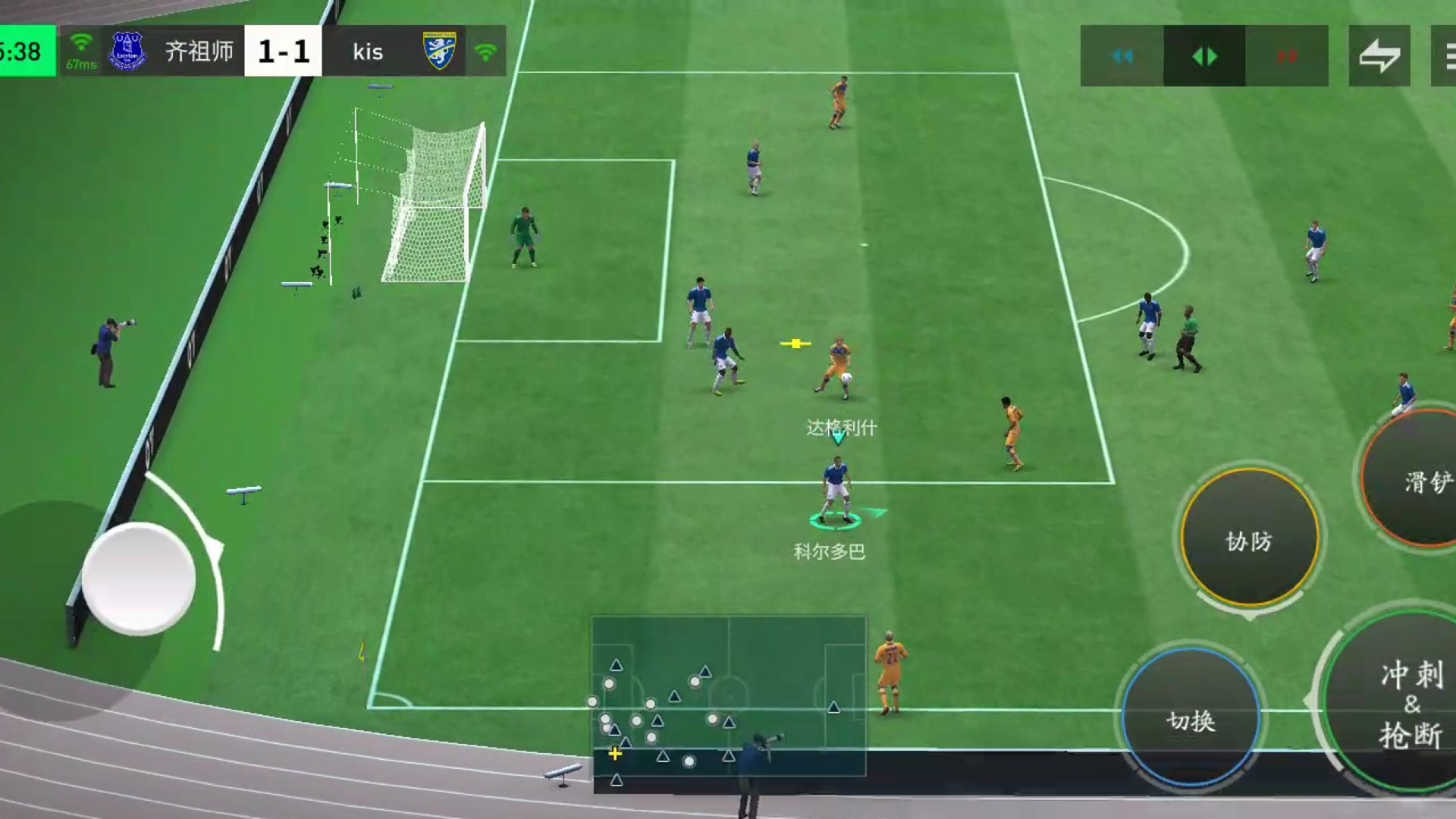 头球的预判防守与反击发起的第1枪 过门将=攻防可慢可快组合式 才能精准拿捏